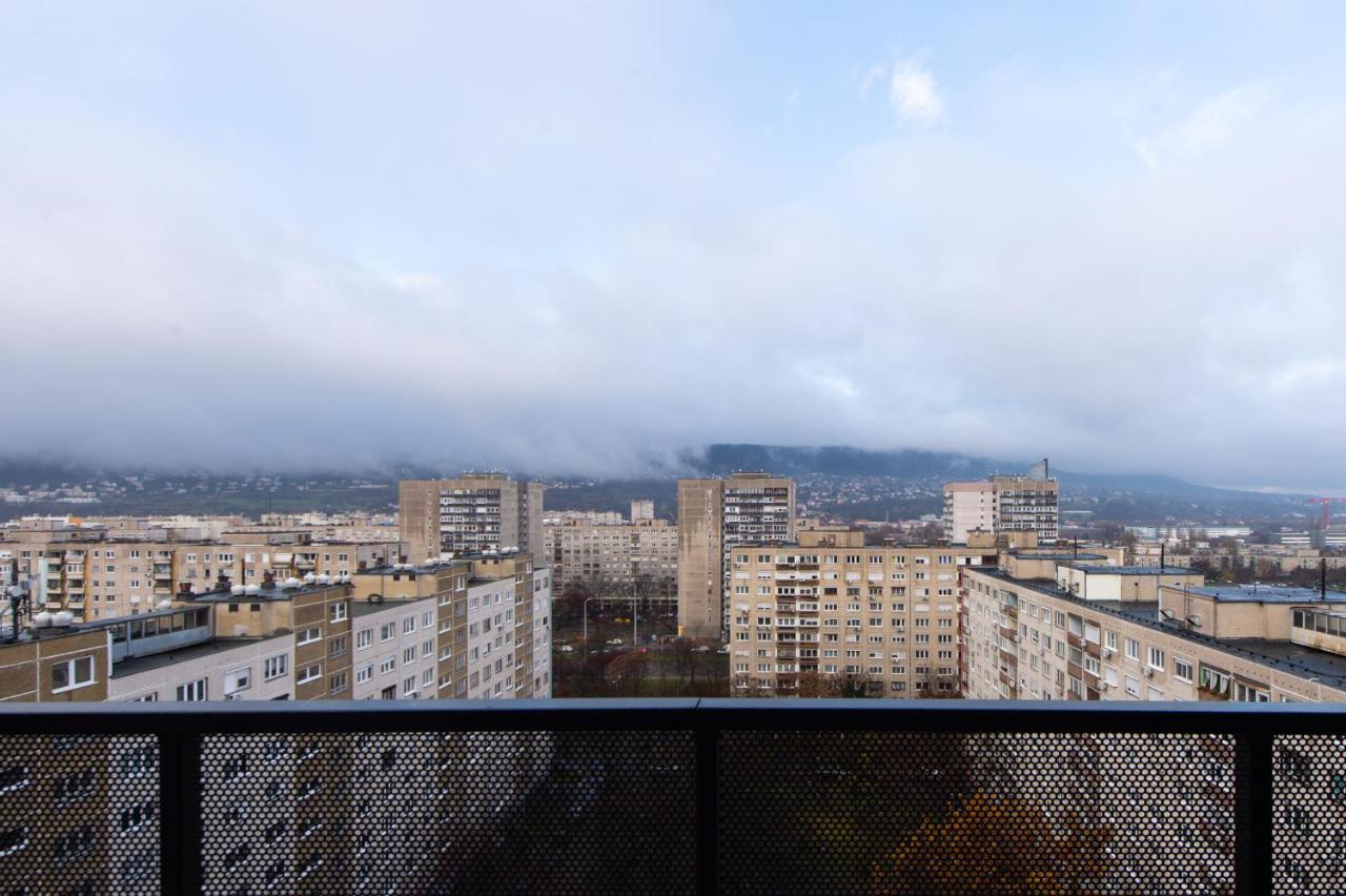 Waterfront City Apartments By Urbanrent Budapest Exterior photo
