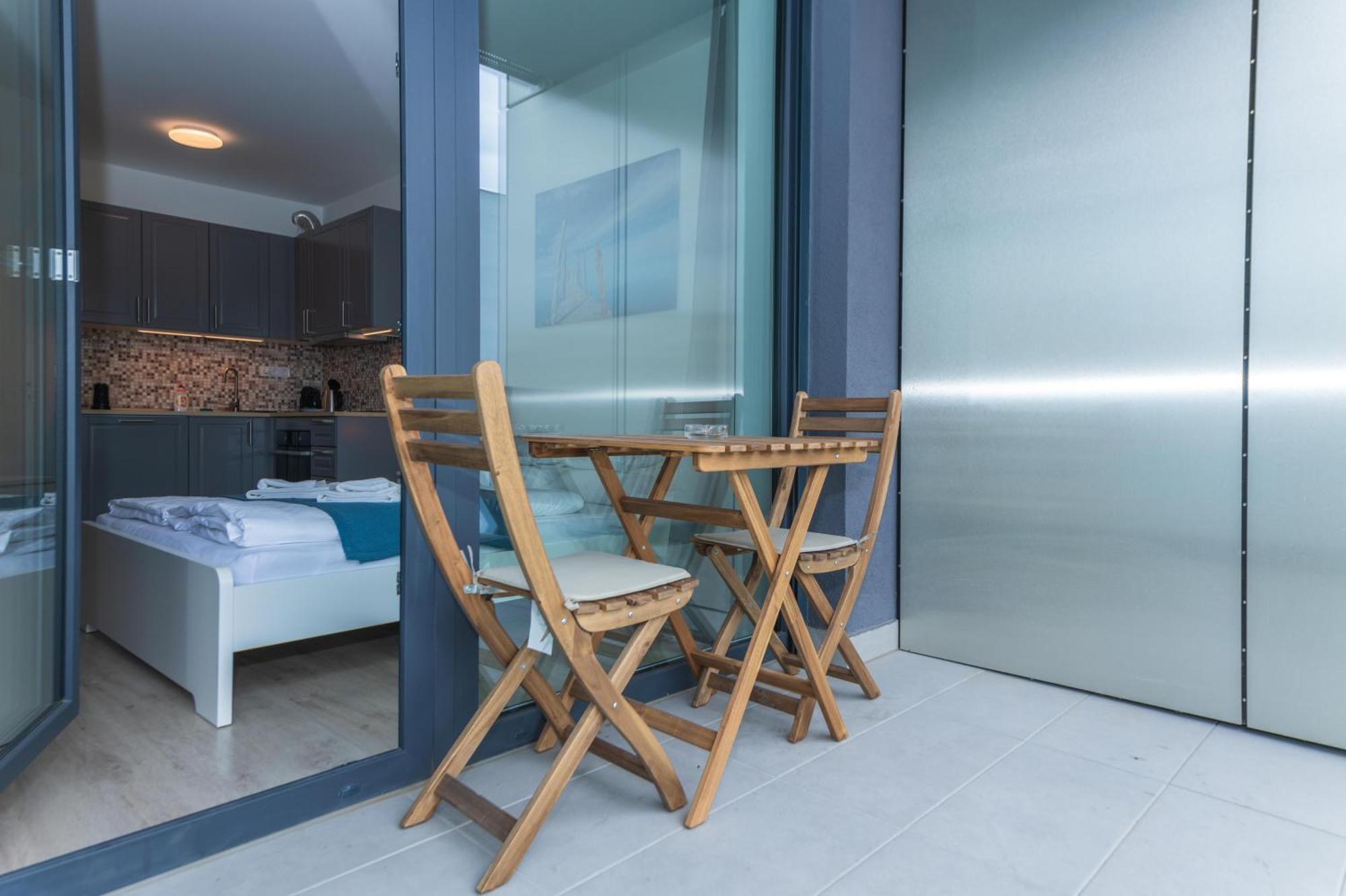 Waterfront City Apartments By Urbanrent Budapest Exterior photo